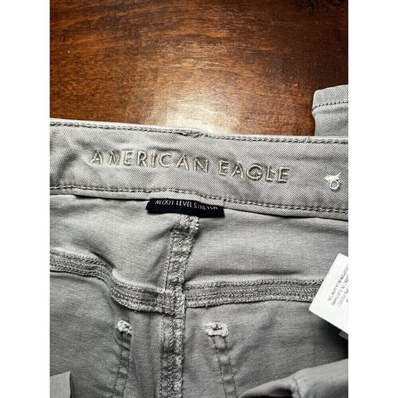 American Eagle Next Level Stretch Gray Distressed Jegging Skinny Jean Sz 6 - Picture 2 of 7
